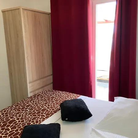 Helena Apartment