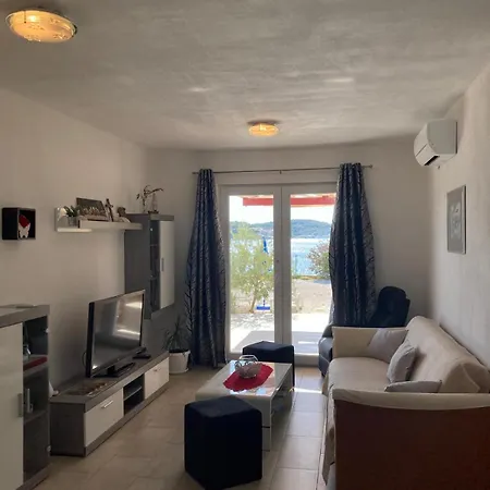 Apartament Helena *