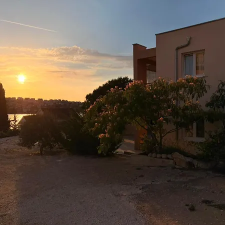 Helena Apartament Rogoznica (Sibenik-Knin)