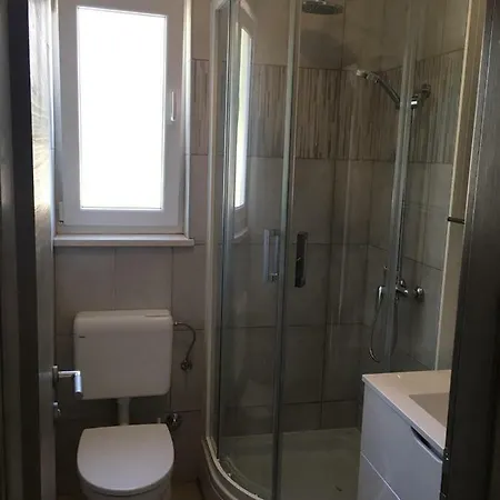 Helena Apartment