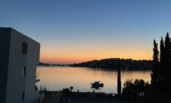 Daire Helena Rogoznica (Sibenik-Knin)